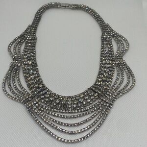 Elegant Silver rhinestone Statement choker Necklace